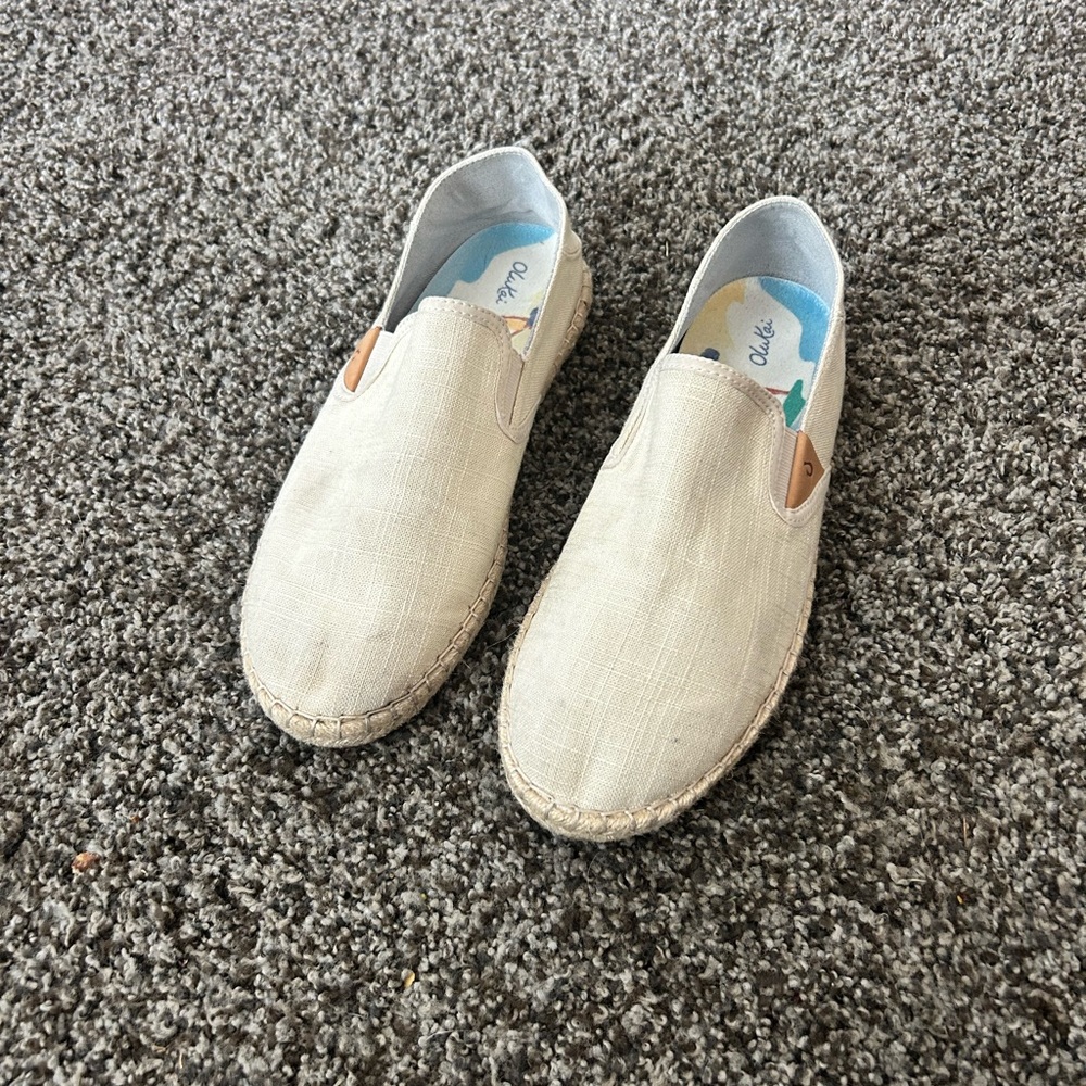 OluKai Kaula Pa‘a Kapa Women’s Linen Espadrilles